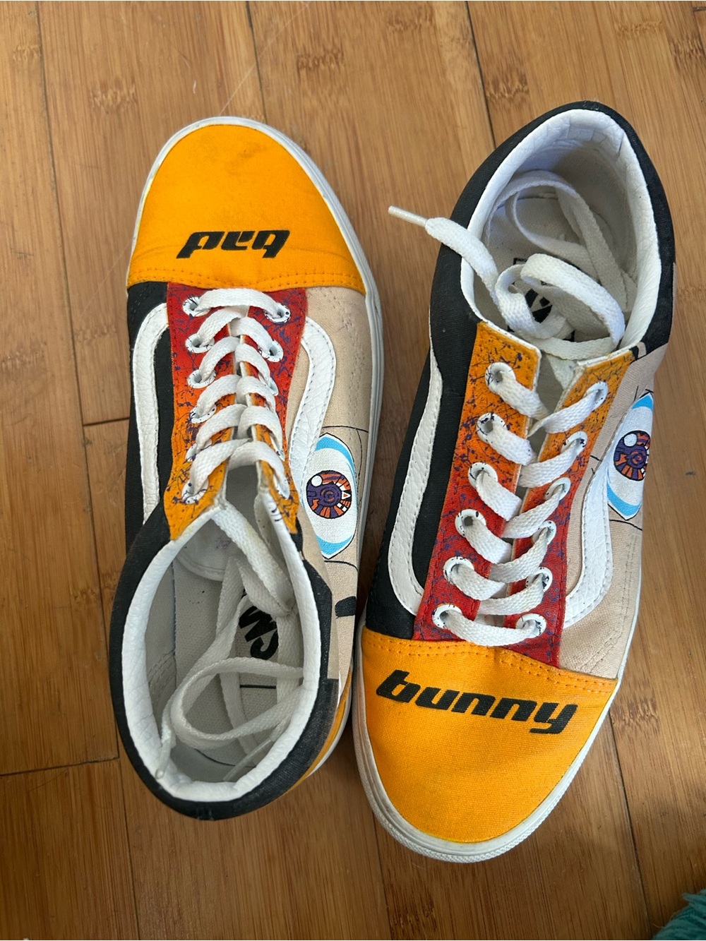 BAD BUNNY CUSTOM VANS